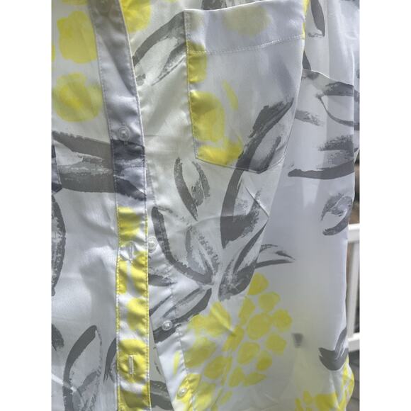Merona Women’s Button Up Sleeveless Pineapple Print Top Size L - Picture 4 of 8